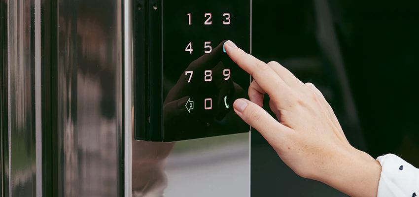 Property Management Locksmith For Lock Installation in Woodlake, CA